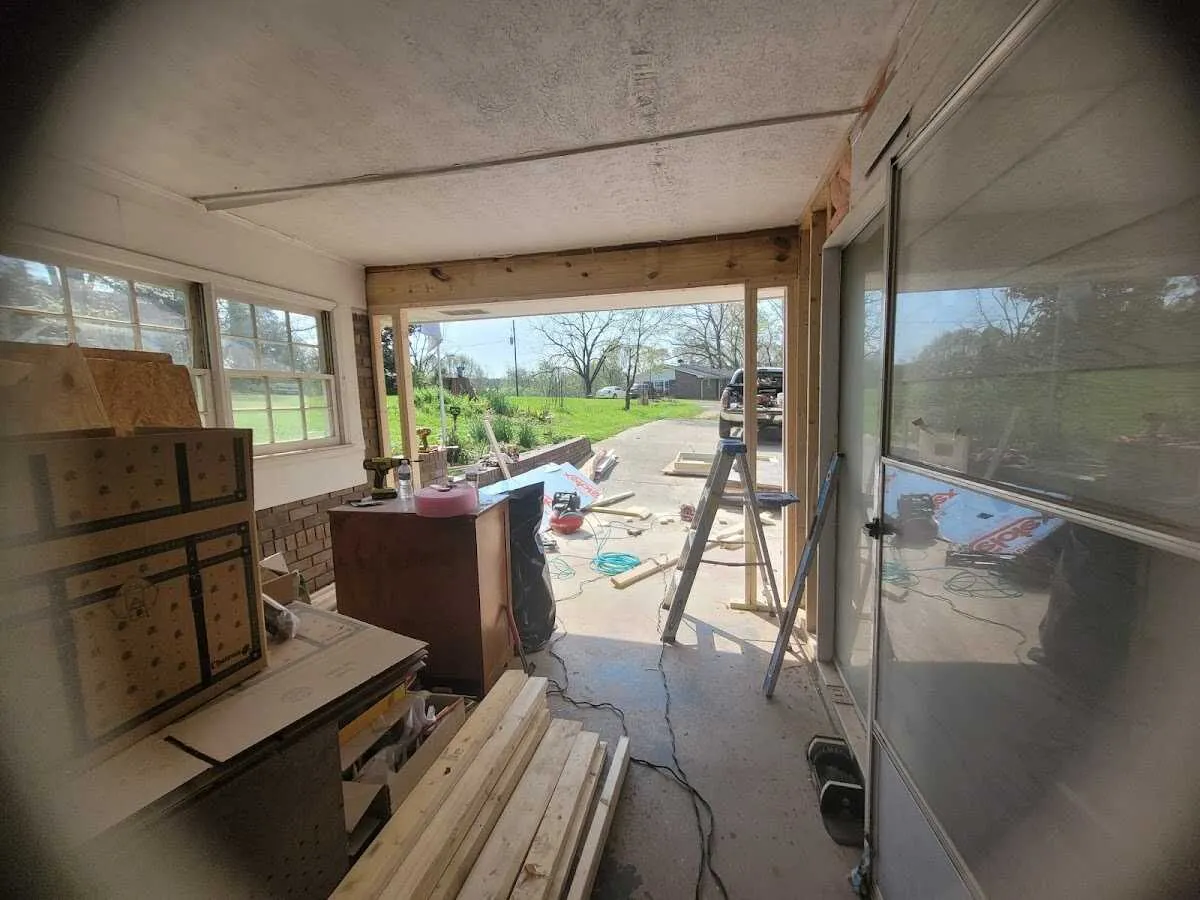 Air movers and dehumidifier for Water Mitigation Services in Gautier